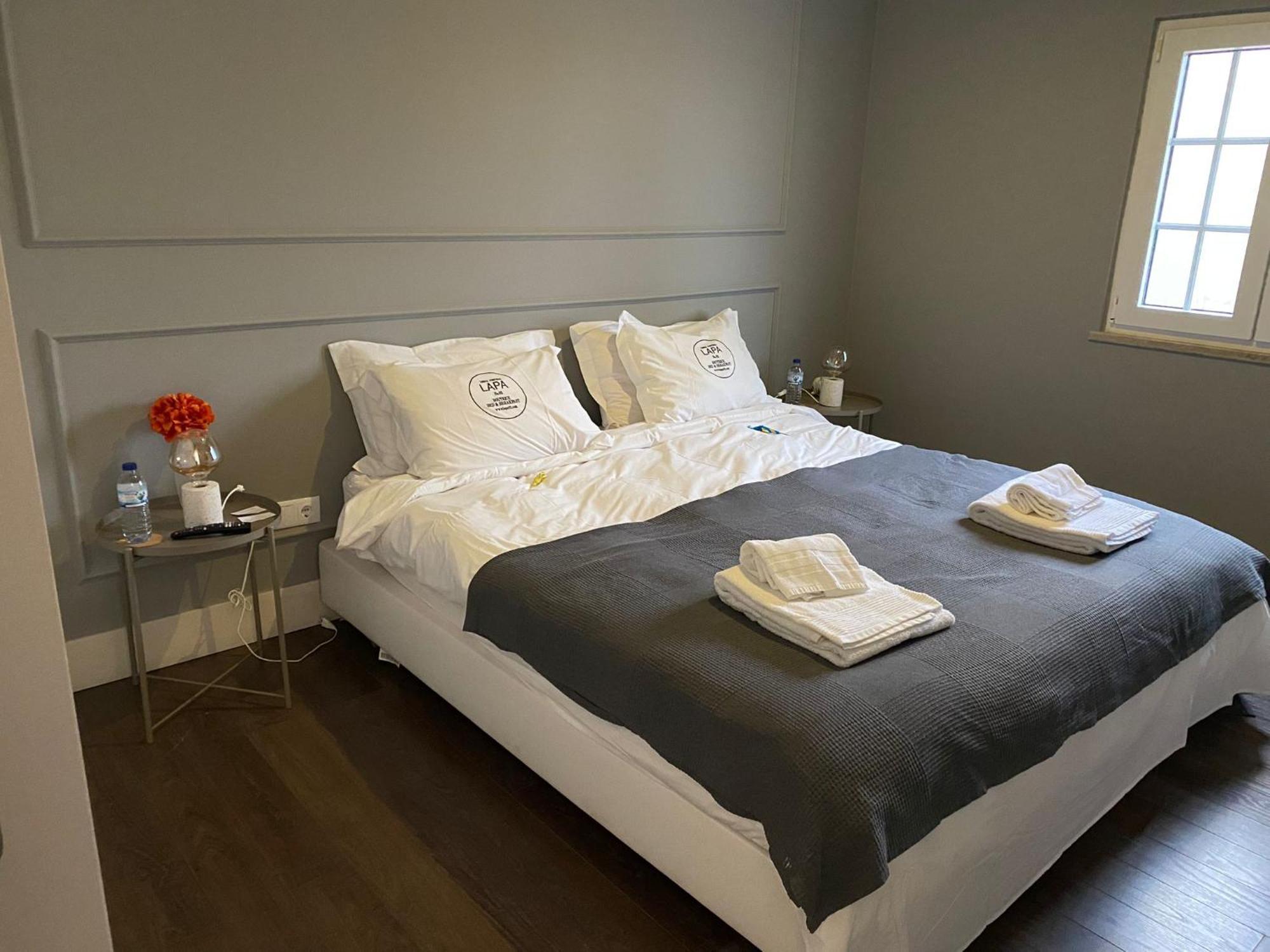 Lapa 82 Bed and Breakfast Lissabon Buitenkant foto